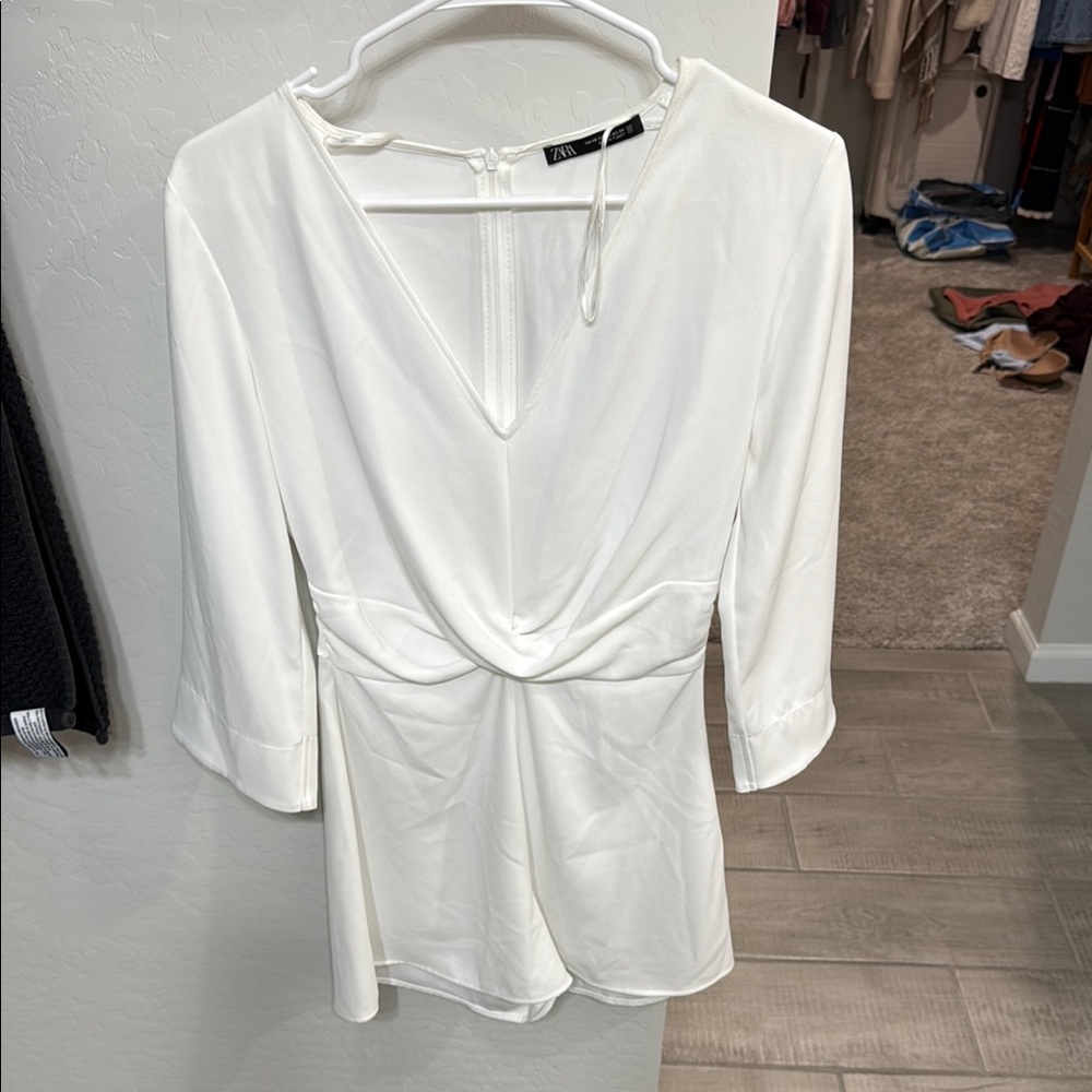 Zara Cream romper in white size xsmall